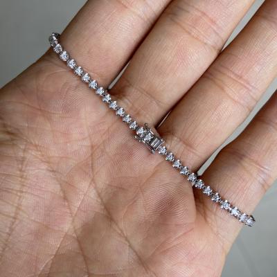 China CLASSIC White Natural Gold 100% Women Diamond Tennis Bracelet Link For HQ 18K Real GEMS for sale