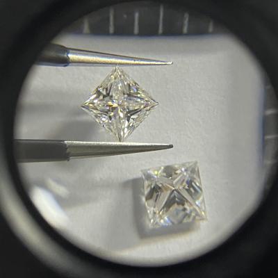 China Princess Cut Color Play or Brilliant Synthetic Moissanite Square Moissanite Developed by VVS Fire Lab for sale