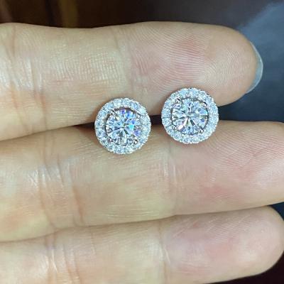 China Real HQ 14K White Gold Screw Earring Women CLASSIC Gems Design New 0.8 Carat Moissanite Diamond Earring for sale