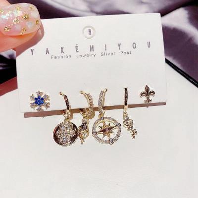 China FASHIONABLE Heavy Industry Set Heavy Industry 6-Piece Earring Star Gesture Lightweight Luxury Zircon Earrings For Women for sale