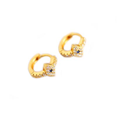 China 2021 FASHIONABLE laminado d'oro fashion earrings circle silver bling joyeria 925 ear stud earrings eyes for sale