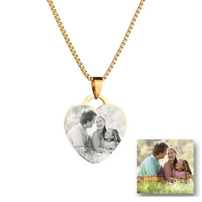 China Hiphop Halskette Best Friend Necklaces Engraved Photo Necklace Heart Sublimation Blanks Custom Photo Necklace for sale