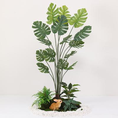 China Modern Emulational Plants Tree With Animal Insect Decorate Garden Design Artificial Flowers Customized Lawn Shrub Bamboo Forest for sale