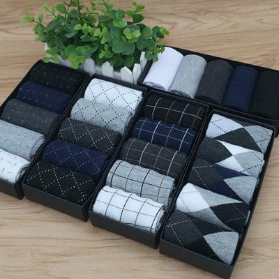 China Crew Socks Men Autumn And Winter Men Socks 5 Pairs Pure Color Cotton Business Casual Men's Socks Boxed for sale