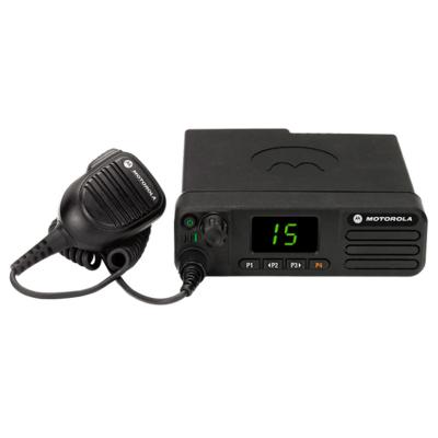 China Radiofónicos de longa distância fora de estrada de duas vias XPR5350e Uhf Vhf Walkie Talkie 50km DM4400E à venda