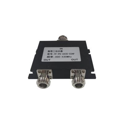 China Power divider, microstrip two-way power divider 400 - 430MHz N-type female connector for sale