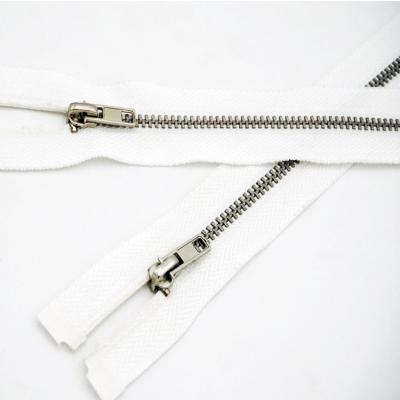 China High Quality Viable Metal Plated Leather Jacket Lock Band Logo White Metal Zipper Automatic Zipper for sale