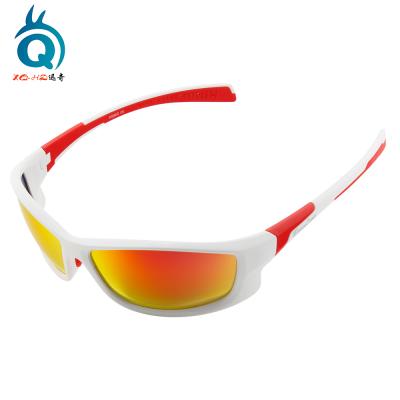 China Sports sunglasses uv400 ready stock polarized tr90 sun glass men fishing sports sunglasses for sale