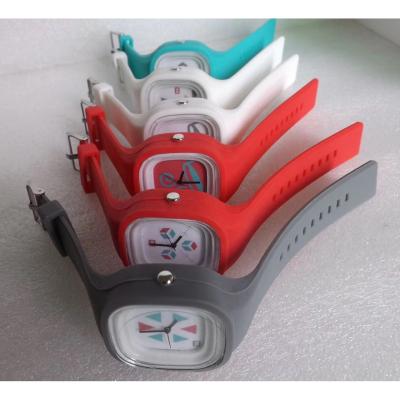 China Promotional Cheap Price Kids Colorful Square Silicone Jelly Watch Water Resistant for sale