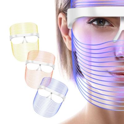 China Acne Treatment PDT Photon Light Facial Peel Beauty Therapy 3 Colors LED Face Mask Rechargeable LED Light Mask for sale