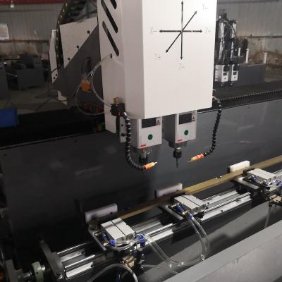 China Building Material Shops China Factory High Quality 4 Axis Metal Cnc Milling Machine Tc-850 Cnc Vertical Machining Center for sale