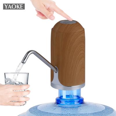 China Hotel Cold Water Bottles Pump Dispenser For 5 Gallon Container for sale