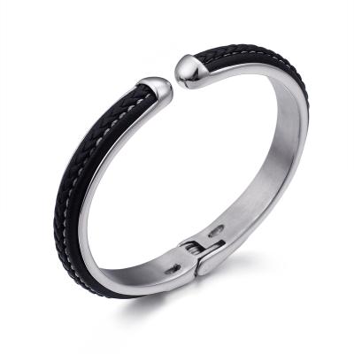 China Anti Allergy Stainless Steel Cuff Bracelet Leather Cover Men Bracelet Bangle for sale