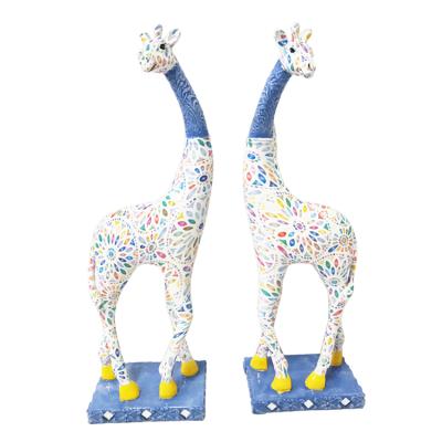 China Eco-Friendly Animal Floral Paper Arts and Giraffe Status Home Living Room Decoration Crafts from Europe for sale