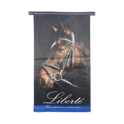 China Biaxially Oriented Polypropylene Laminated Horse Feed Bag 15kg with Easy Open Mouth for sale