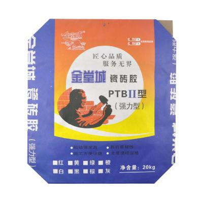 Chine Couches étanches à l'humidité d'emballage de papier de sac durable de valve 2-5 pour l'emballage de ciment à vendre