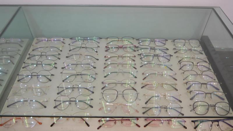 Verified China supplier - Shenzhen Aochi Optical Manufactory