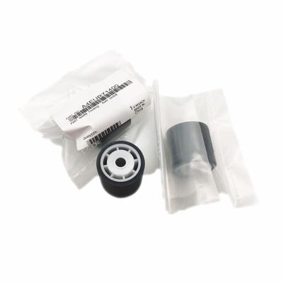 中国 For Konica Minolta A4EUR71400 Cassette Paper Feed Roller For Konica Milnolta Bizhub Pro Prevention 1050 1200 920 950 Dual Drive Roller 販売のため