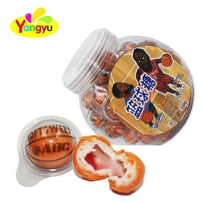 China Custom Candy Basketball Bubble Gum Filled With Jam Around Round for sale