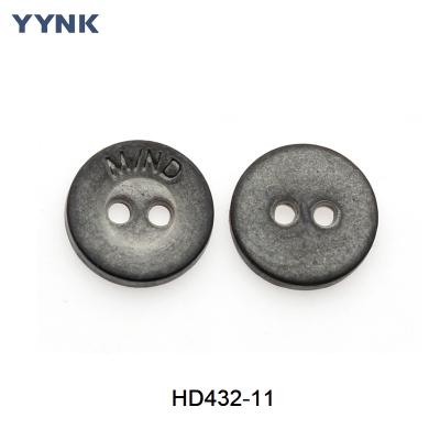 中国 Factory Supply Wholesale 2 Holes 4 Holes Sewing Buttons Custom Engraved Logo Metal Shank Buttons with Nickel Free Plating 販売のため