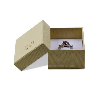 China Special Jewerly Storage Lid Jewelry Paper Box Ring Package With Gold Logo Jewelry Packaging Box for sale