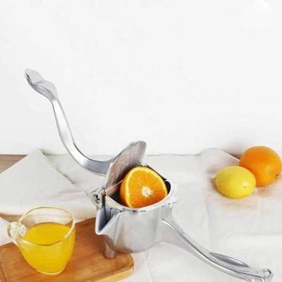 China Viable Juice Squeezer Aluminum Alloy Hand Squeezer Orange Pomegranate Lemon Squeezer Kitchen Accessories for sale