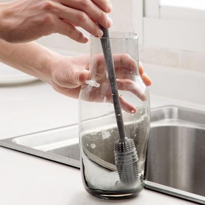 China Sustainable Silicone Milk Bottle Sweep 360 Long Handle Cups Sweep Food Grade Kitchen Household Handheld Soft Head Sprinkling Cleaning Brushes for sale