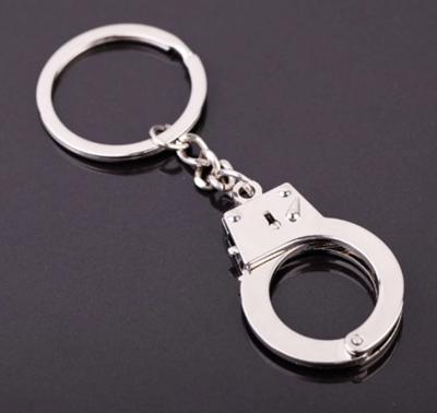 China Promotional Advertising Buckle Handcuff Key Chain Mini Key Ring Keyring Handcuff Metal Belt SA3687 for sale