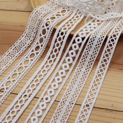 China Viable High Quality Good Prices Water Soluble Lace Polyester Lace Trim French Lace Trim for sale