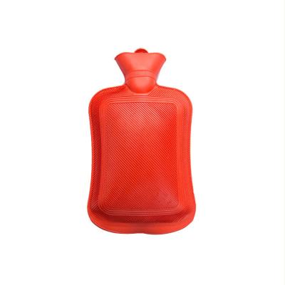 China Custom hot sale wholesale baby 2000ml 2L 1 FLANNEL hot water bag rubber hot and cold 2 liter water bottle for sale