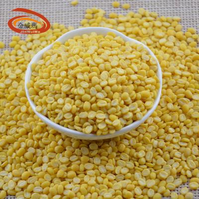 China Peeled Rate 99.7% Good Large Green Mung Bean Splits Peeled Huskless Processing Slices for sale