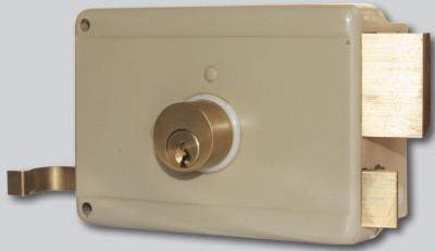 China European Style Rim Door Lock with Strike Plate Included and Backset 60mm for sale