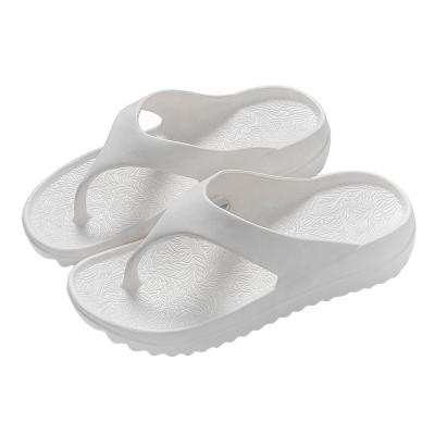 China 2022 New Summer EVA Breathable Soft-bottom Beach Flip Flops Thick-soled Indoor Home Slippers Slippers Cushioning for sale