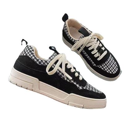 China Cushioning Walking Style SB Fashion Stain Men 2022 New And Luxury Designer Shoes Others Fashionable Canvas Shoes Trendy Shoes for sale