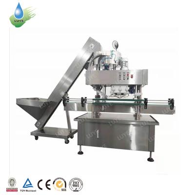 China Automatic Linear Type Glass Bottle Easy Operation Screw Capping Machine for sale