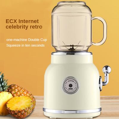 China Wholesale Automatic Portable Fruit Juicer Machine Hotel Electric Fruit Blender Juice Extractor for sale