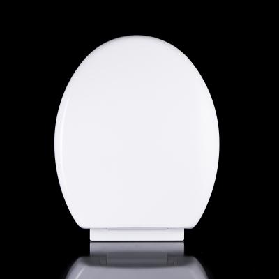 China Double-Flow Standard Oval Plastic Toilet Seat Soft Closed Front In Pure White for sale