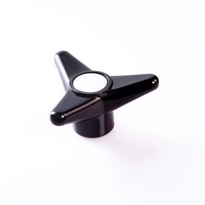 China Widely apply to various arrow-shaped bakelite machine BT100218Triangle handles adjustable knobs for sale