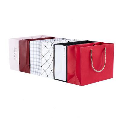 China Custom Recyclable Printed Recyclable Paper Gift Bags With Handles Shoe Clothing Shopping Bag Takeout Food for sale