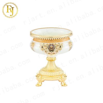 China Europe high-end hotel villa decoration Skidki Chinni Idishlar Posuda Kazak metal glass fruit dish Muslim nut dish for fruit for sale