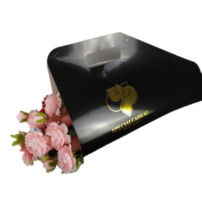 China Recyclable Custom Made Logo Hand-tied Flower Bouquet Carrier, Blush Flower Carrier Bag L006 for sale