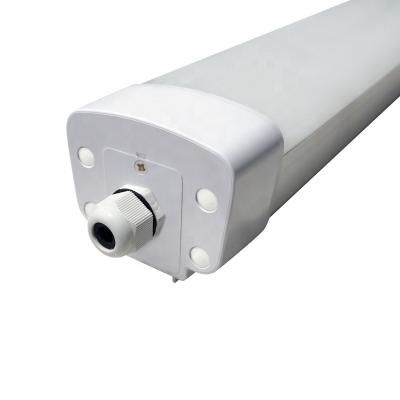 China Linkable 120lm/W IP65 Garage Led Batten Tri-proof Light For Parking Lot for sale