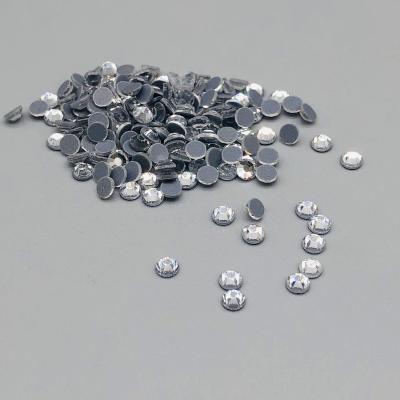 China Flatback Hot Fix Rhinestones Rhinestones Flatback Different Colors Stones Designs Rhinestone for sale