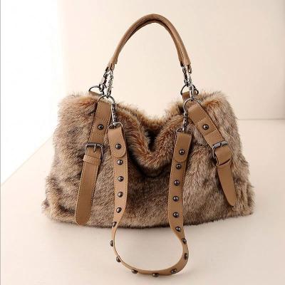 China 2019 Fashion Women's Fur Handbag Women's Fur Bag Fur Cross - Body Bag for sale