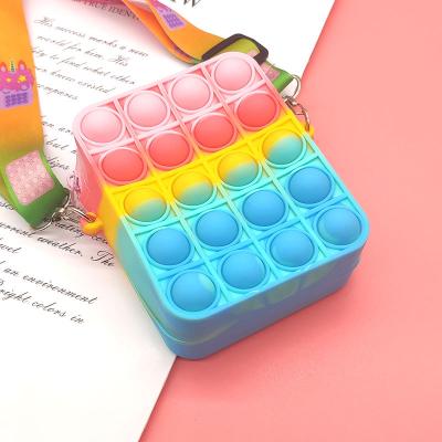 China Hot selling fashion silicone kids wallet single shoulder bag single shoulder bag press cross bag for sale