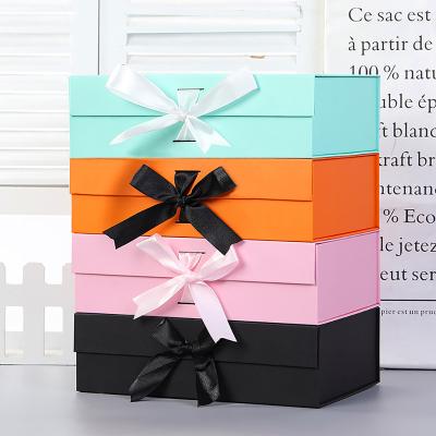 China 2022 Amazon Hot Sale Recycled Materials In Stock Luxury Foldable Wooden Magnetic Paper Gift Box With Ribbon Gift Boxes for sale