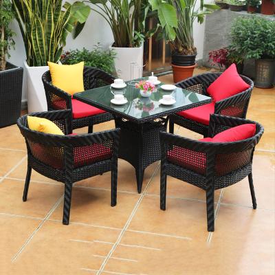 China Outdoor Furniture Eco-friendly Patio Set Table Chair And Rattan Garden Furniture Patio Furniture Set Outdoor Garden Furniture for sale