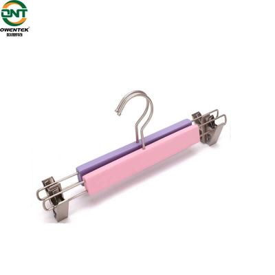 China Colorful CLASSIC cheap pink wooden hanger pants hanger with metal clips for sale