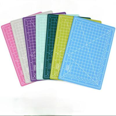 China PVC A5 Cutting Mats Manual Model Cutting Pad and Paper Cut Pad for sale