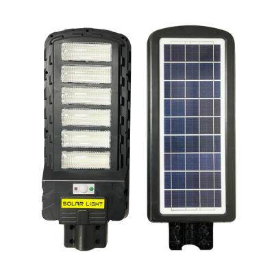 China Outdoor ROAD 300W Motion Sensor Street Light IP66 Remote Control Waterproof Solar Powered Outdoor Lights for sale